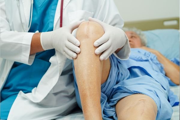 knee replacement chandigarh hospital