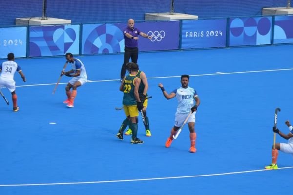 india hockey team won olympic medal